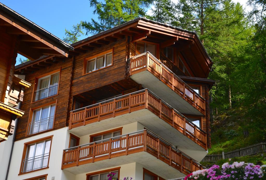 Jaegerhof Serviced Apartements Zermatt Bilik gambar