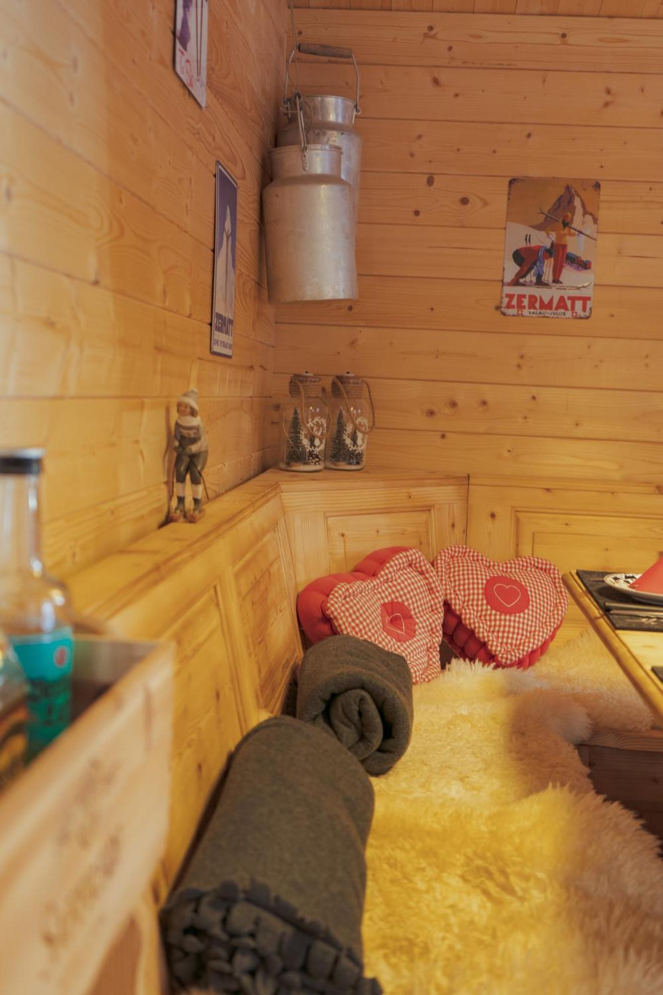 Jaegerhof Serviced Apartements Zermatt Luaran gambar